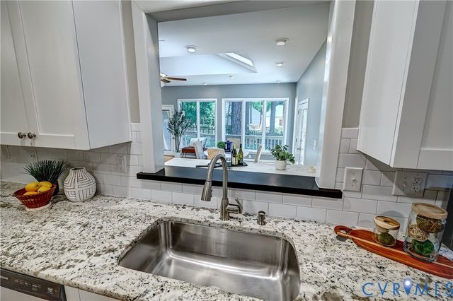 2608 Roaringbrook Dr, Ridge Branch, VA 23233