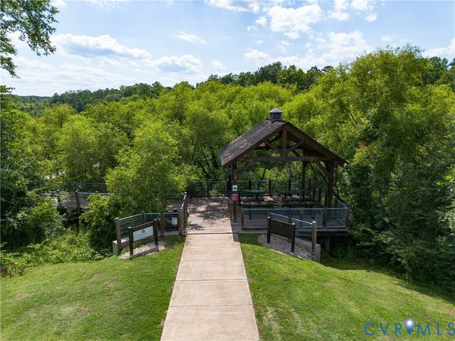 2608 Roaringbrook Dr, Ridge Branch, VA 23233