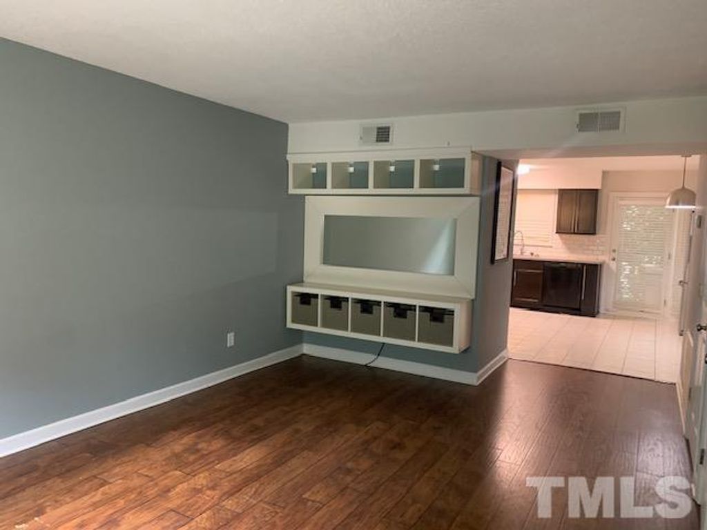 1133 Nottingham Circle, Cary, NC 27511