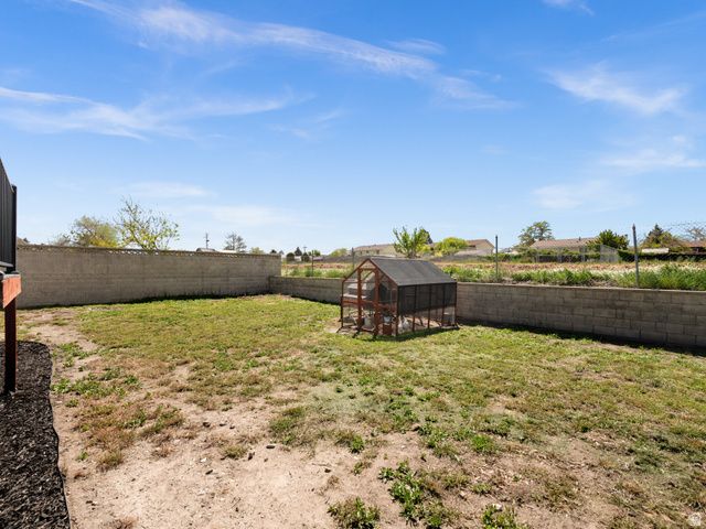 7257 W COPPER HILL DR, Magna, UT 84044