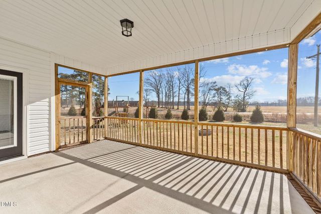 45 Watersedge Lane, Smithfield, NC 27577