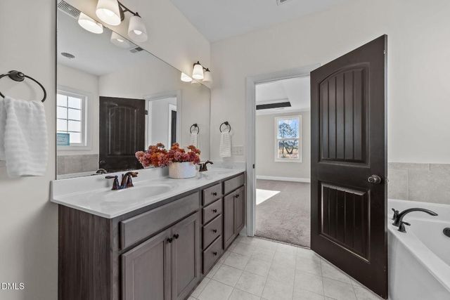 45 Watersedge Lane, Smithfield, NC 27577