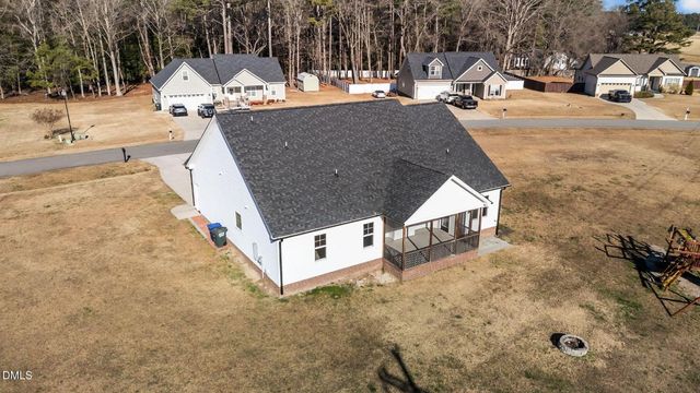 45 Watersedge Lane, Smithfield, NC 27577