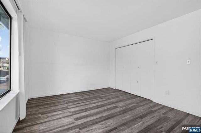 485 Broadway 11, Newark, NJ 07104