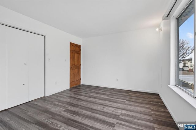 485 Broadway 11, Newark, NJ 07104