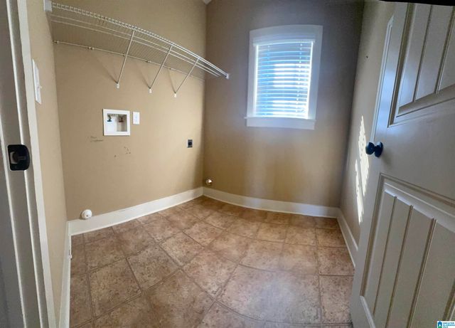 374 KINGSTON CIRCLE, Birmingham, AL 35211