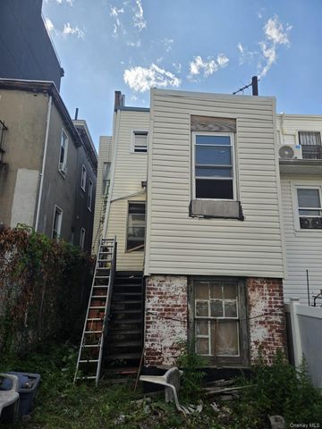 2182 Bathgate Avenue, Bronx, NY 10457