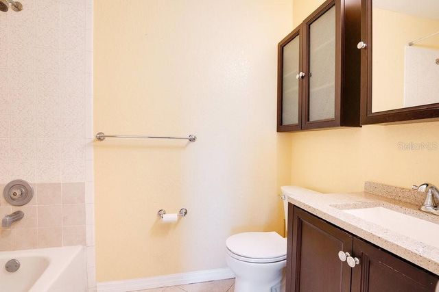 2533 S FERN CREEK AVENUE, Orlando, FL 32806
