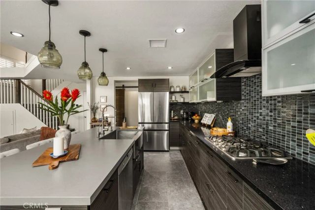 14682 Holt, Tustin, CA 92780