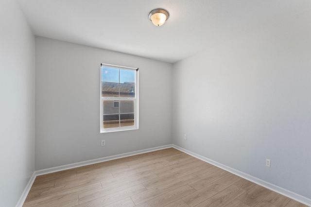 301 Candela Cir, Sacramento, CA 95835