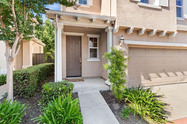 301 Candela Cir, Sacramento, CA 95835