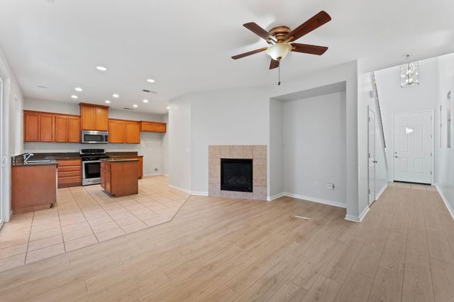 301 Candela Cir, Sacramento, CA 95835