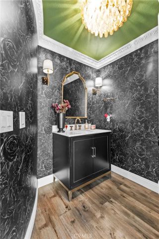 7021 Wyndham Hill, Riverside, CA 92506