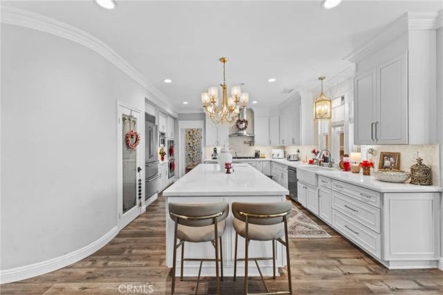 7021 Wyndham Hill, Riverside, CA 92506