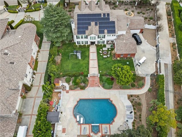 7021 Wyndham Hill, Riverside, CA 92506