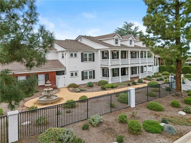 7021 Wyndham Hill, Riverside, CA 92506