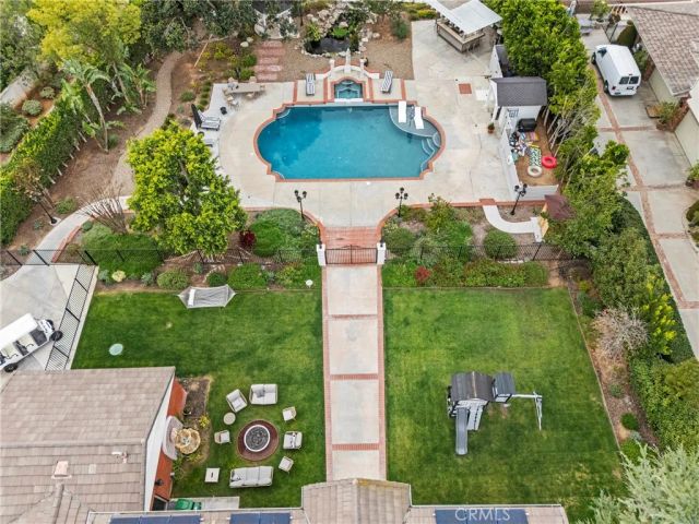 7021 Wyndham Hill, Riverside, CA 92506