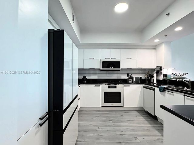 14951 Royal Oaks Lane 1708, North Miami, FL 33181