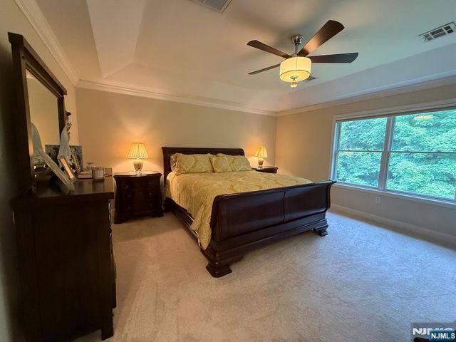 1206 Whitney Lane, Allendale, NJ 07401