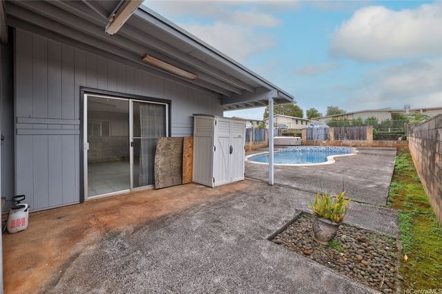 345 Iliwai Drive, Wahiawa, HI 96786