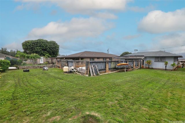345 Iliwai Drive, Wahiawa, HI 96786