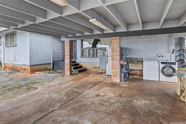 345 Iliwai Drive, Wahiawa, HI 96786