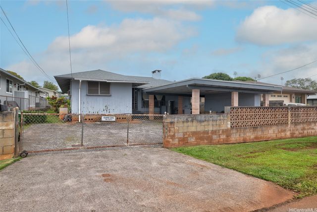 345 Iliwai Drive, Wahiawa, HI 96786
