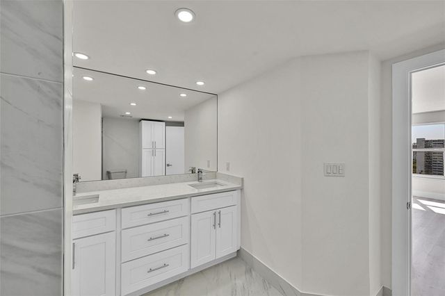 3700 Galt Ocean Drive 1215, Fort Lauderdale, FL 33308