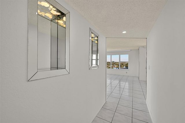 3700 Galt Ocean Drive 1215, Fort Lauderdale, FL 33308