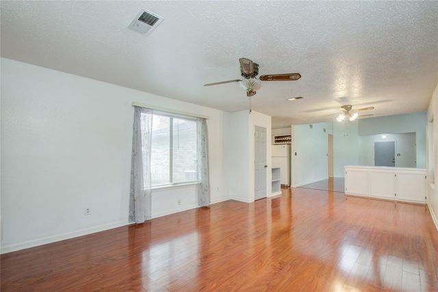 7022 Foxbrook Drive, Humble, TX 77338
