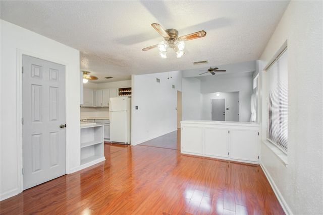 7022 Foxbrook Drive, Humble, TX 77338