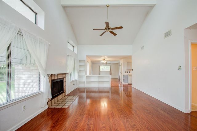 7022 Foxbrook Drive, Humble, TX 77338
