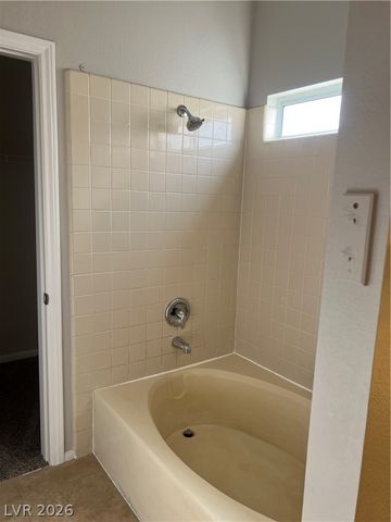 379 Virginia Lake Avenue, Henderson, NV 89015