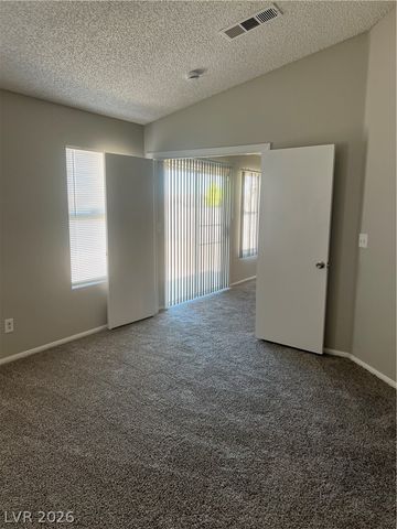 379 Virginia Lake Avenue, Henderson, NV 89015