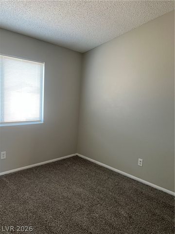 379 Virginia Lake Avenue, Henderson, NV 89015