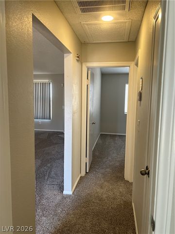 379 Virginia Lake Avenue, Henderson, NV 89015