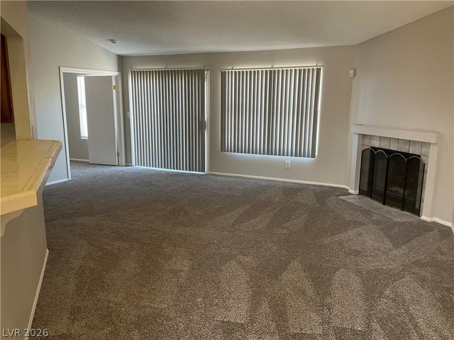 379 Virginia Lake Avenue, Henderson, NV 89015