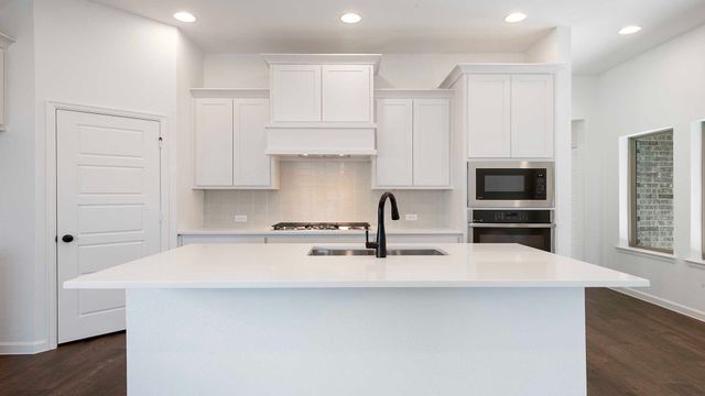 6112 Vester Trail, Fate, TX 75087