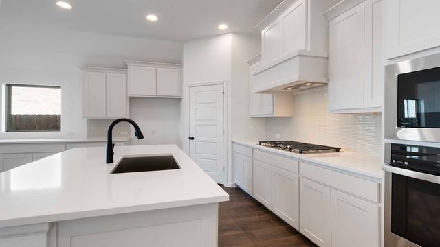 6112 Vester Trail, Fate, TX 75087