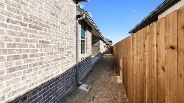 6112 Vester Trail, Fate, TX 75087