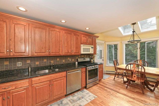 1994 Van Nostrand Avenue, Merrick, NY 11566