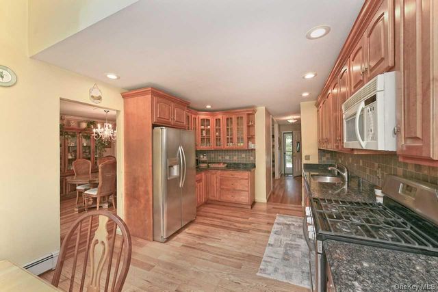 1994 Van Nostrand Avenue, Merrick, NY 11566