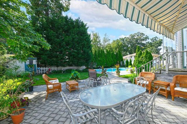1994 Van Nostrand Avenue, Merrick, NY 11566