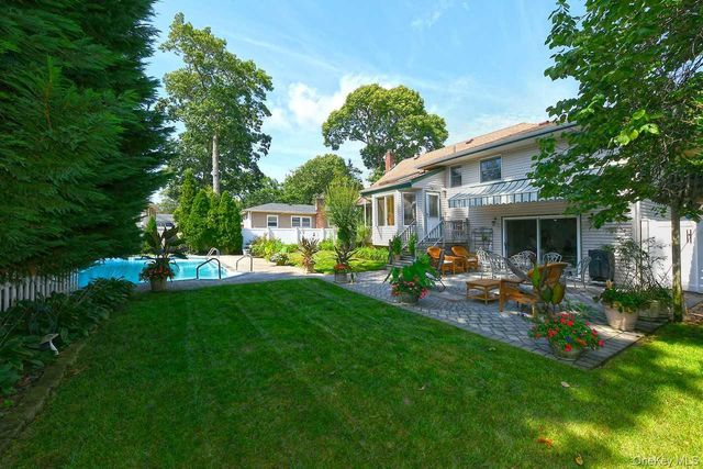 1994 Van Nostrand Avenue, Merrick, NY 11566