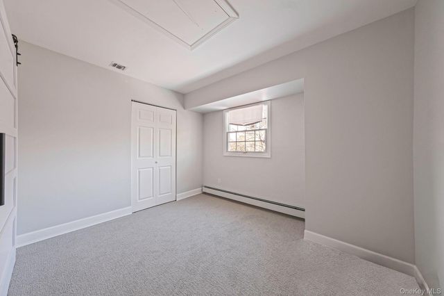 1 6th Street, Nesconset, NY 11767