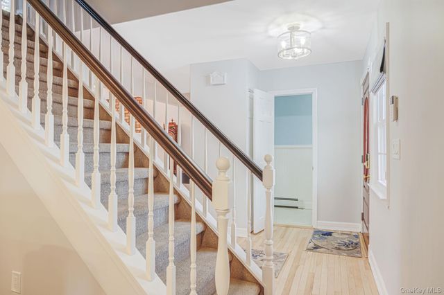 1 6th Street, Nesconset, NY 11767