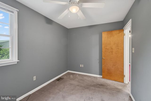 5039 VALLEY VIEW RD, Mohnton, PA 19540