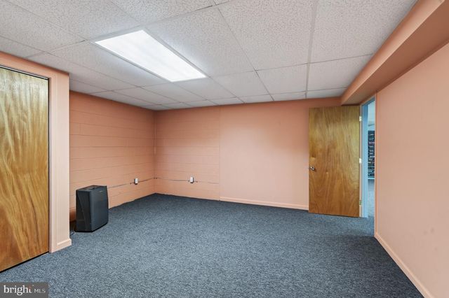 5039 VALLEY VIEW RD, Mohnton, PA 19540