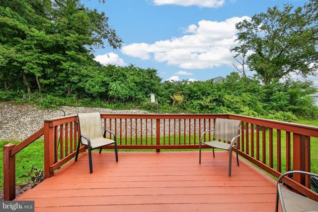 5039 VALLEY VIEW RD, Mohnton, PA 19540