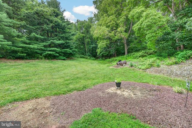 5039 VALLEY VIEW RD, Mohnton, PA 19540